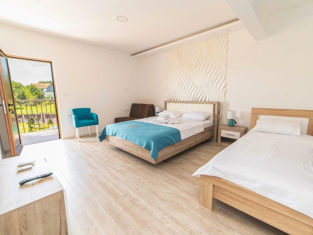 Hotel Royal Garden Niksic Ngoại thất bức ảnh