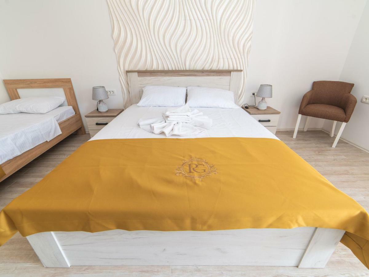 Hotel Royal Garden Niksic Ngoại thất bức ảnh